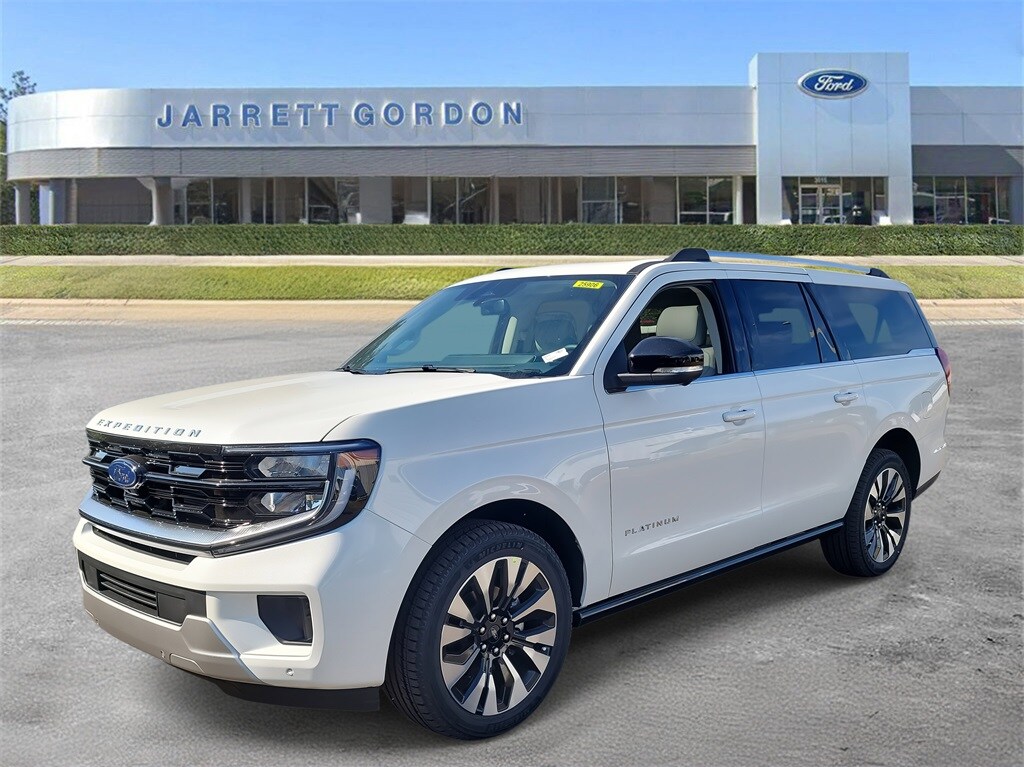 2025 Ford Expedition MAX Platinum photo 2