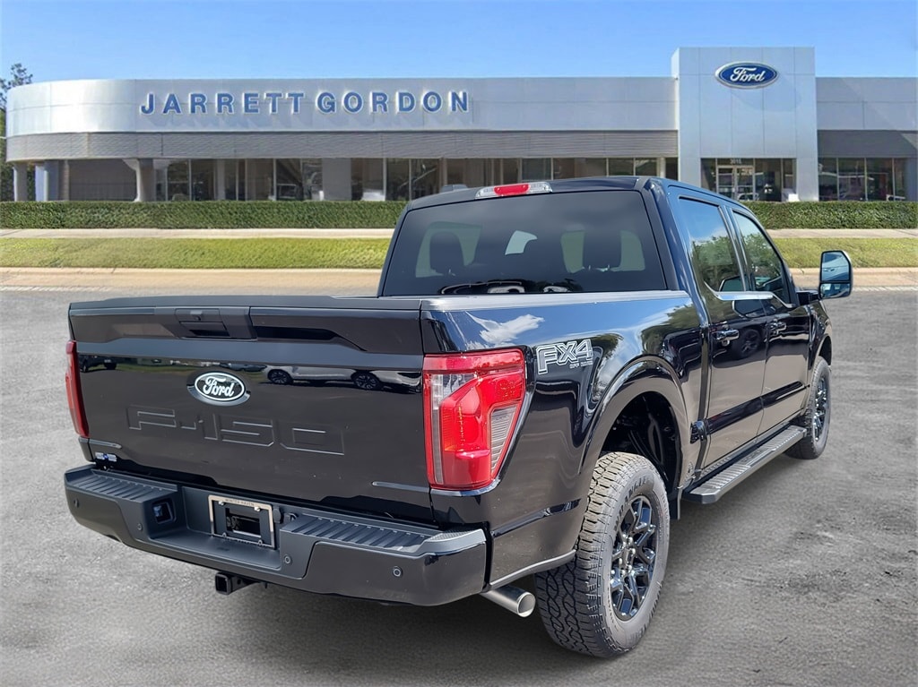 New 2025 Ford F-150 XLT Truck SuperCrew Cab