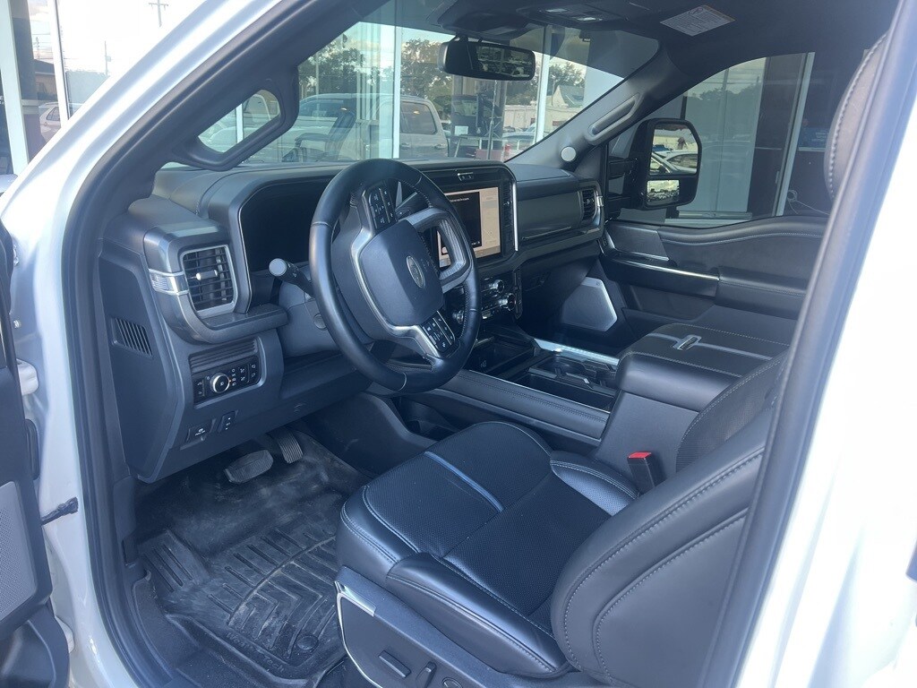 Used 2025 Ford F-250 Platinum Truck