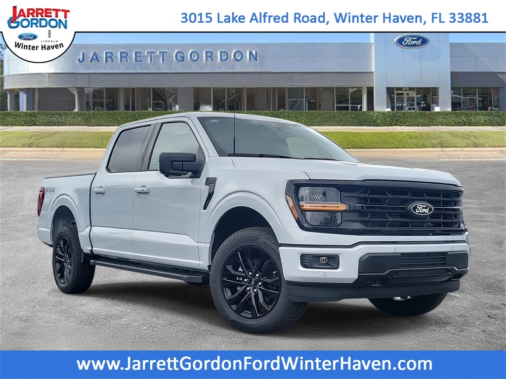 New 2025 Ford F-150 XLT Truck SuperCrew Cab