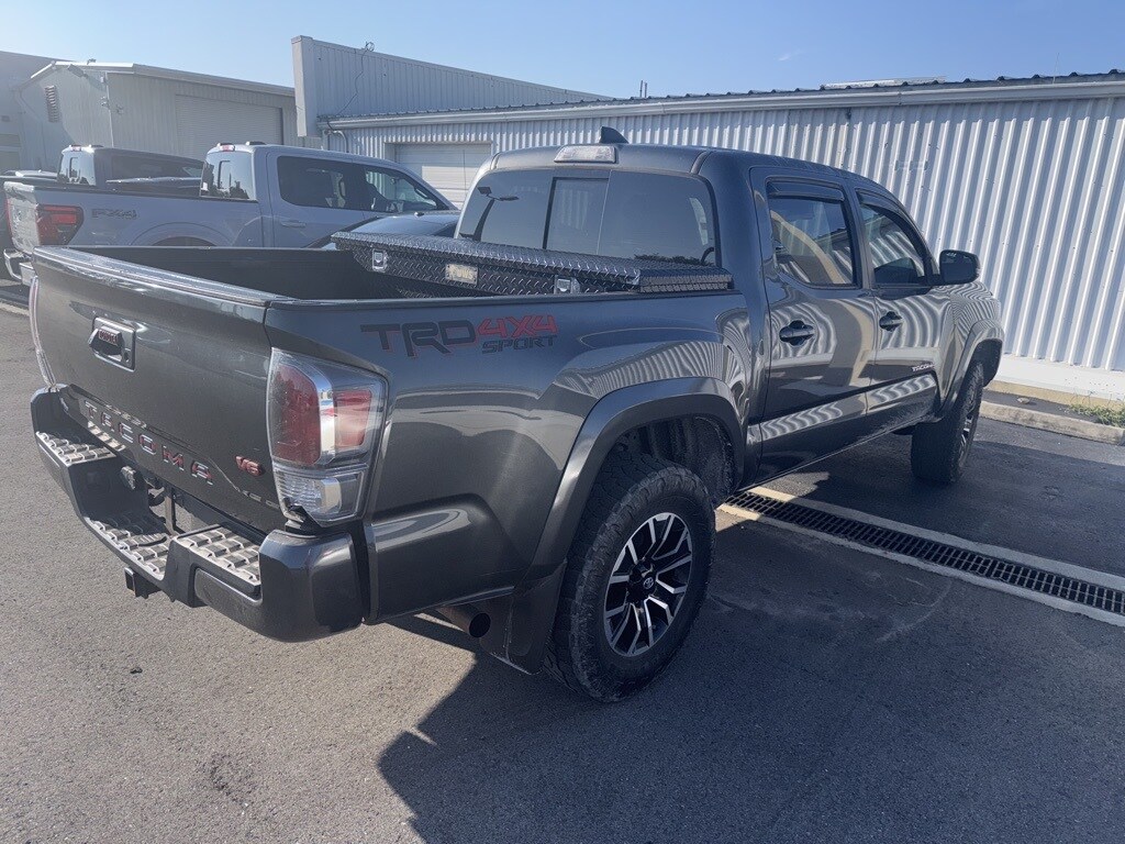 2020 Toyota Tacoma TRD Sport V6 4x4 photo 4