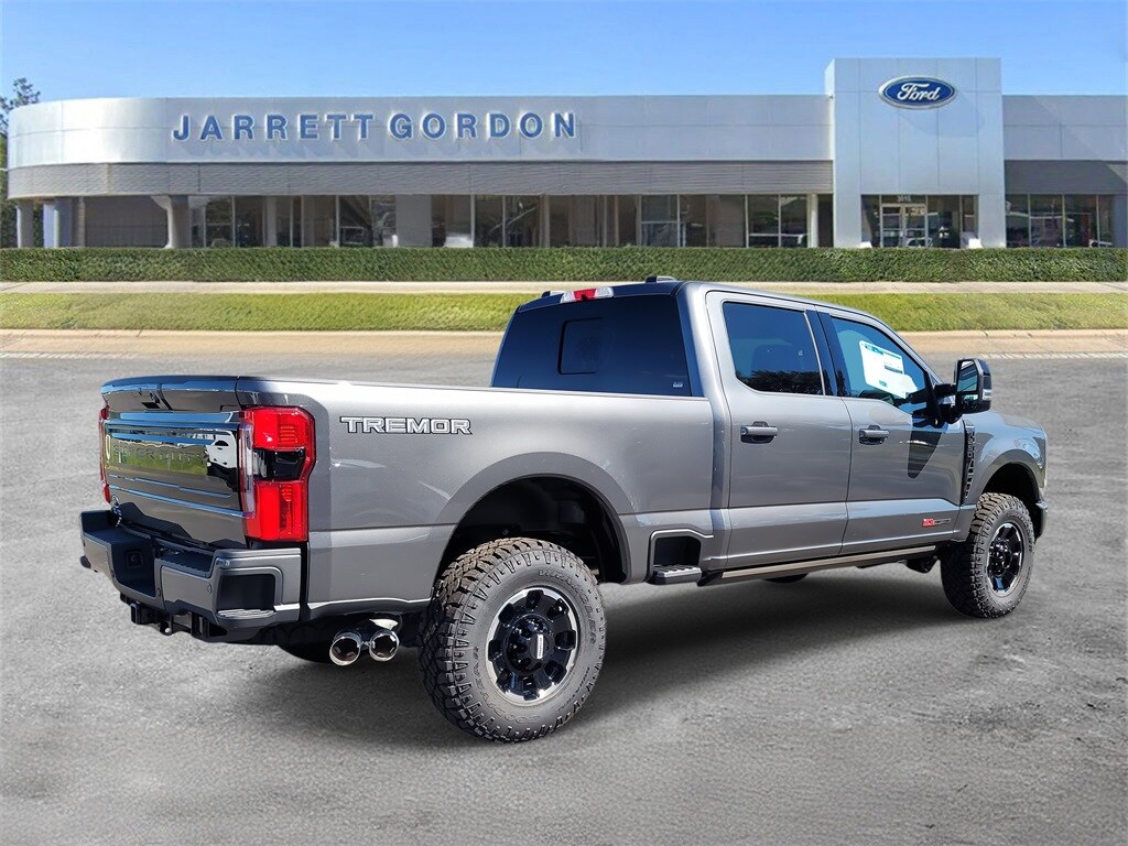 New 2026 Ford F-250 Platinum Truck Crew Cab