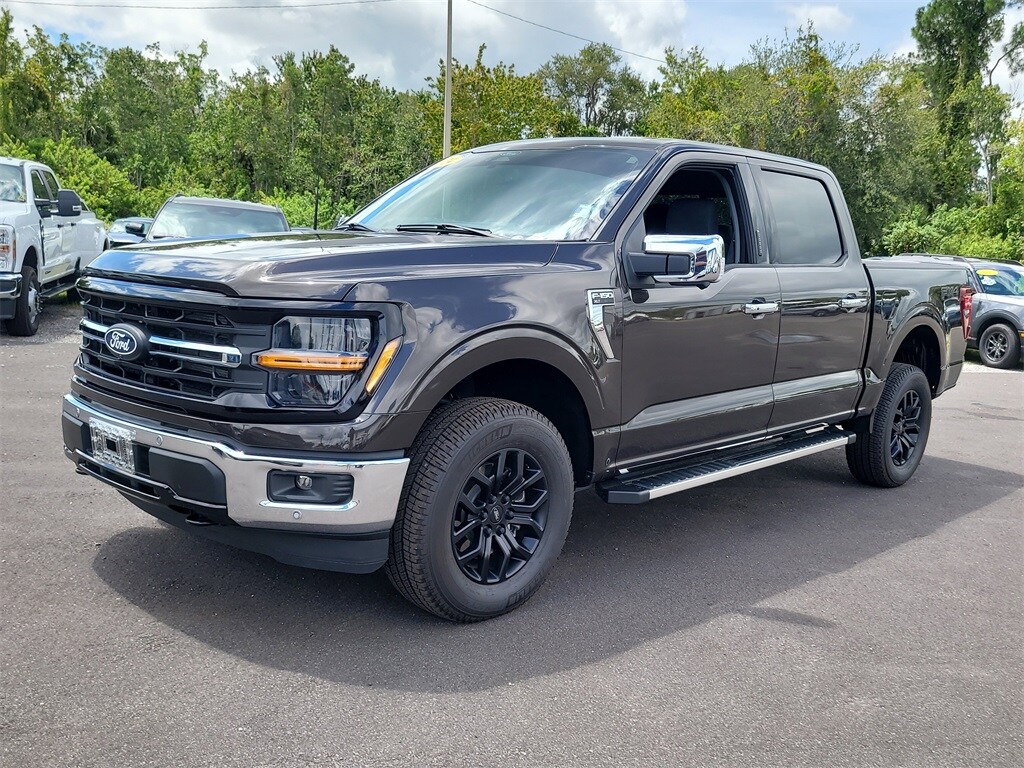 2024 Ford F-150 XLT photo 2
