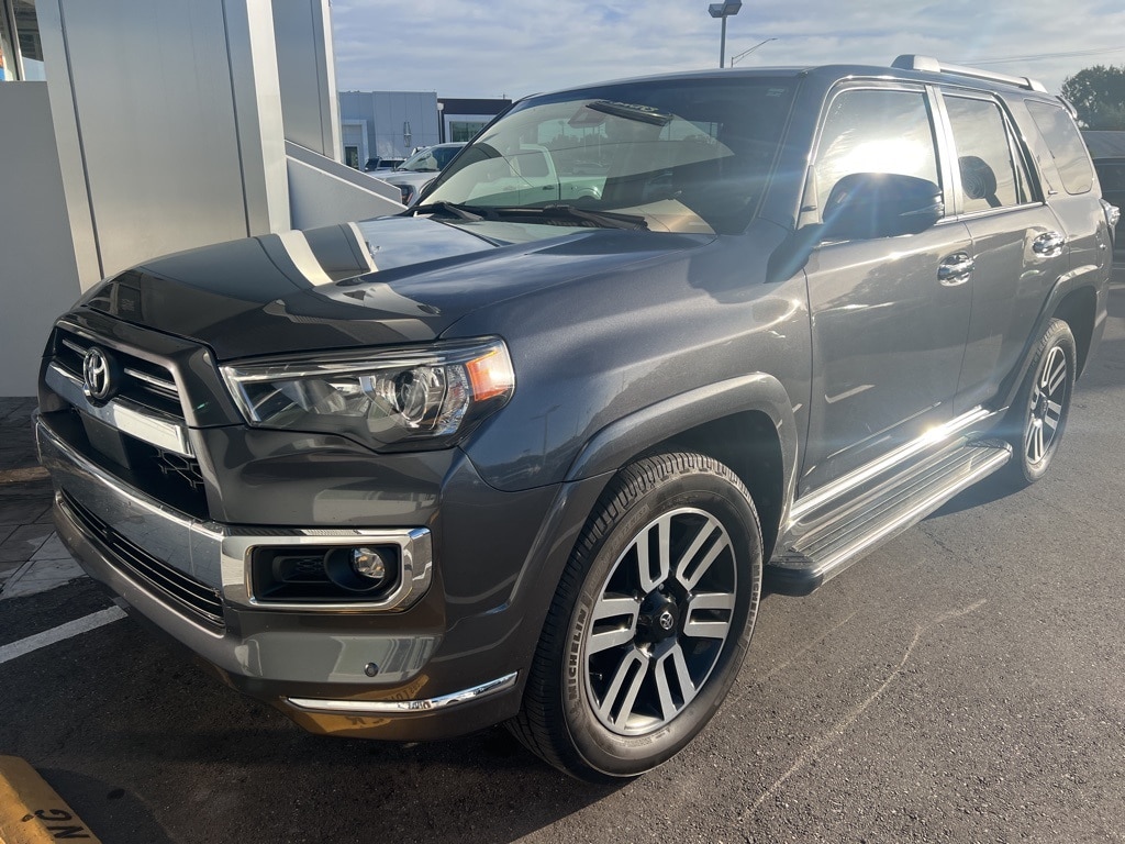 2022 Toyota 4Runner Limited photo 3