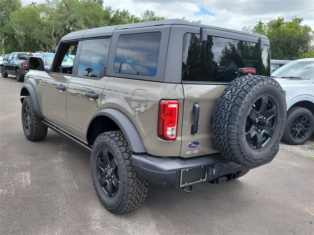2025 Ford Bronco Big Bend photo 3