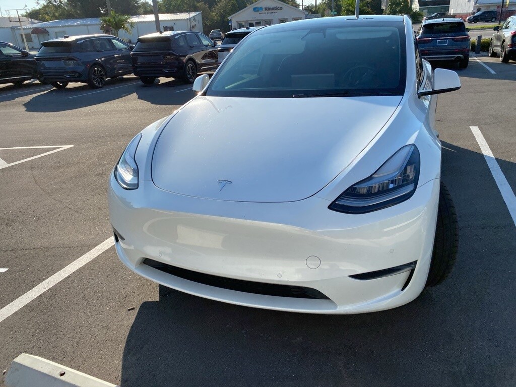2021 Tesla Model Y Long Range photo 2