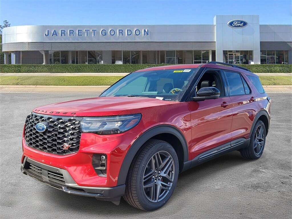 2026 Ford Explorer ST photo 2