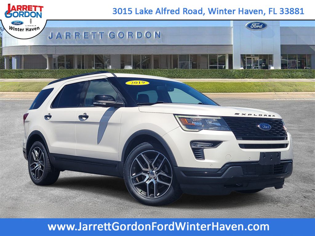 2019 Ford Explorer