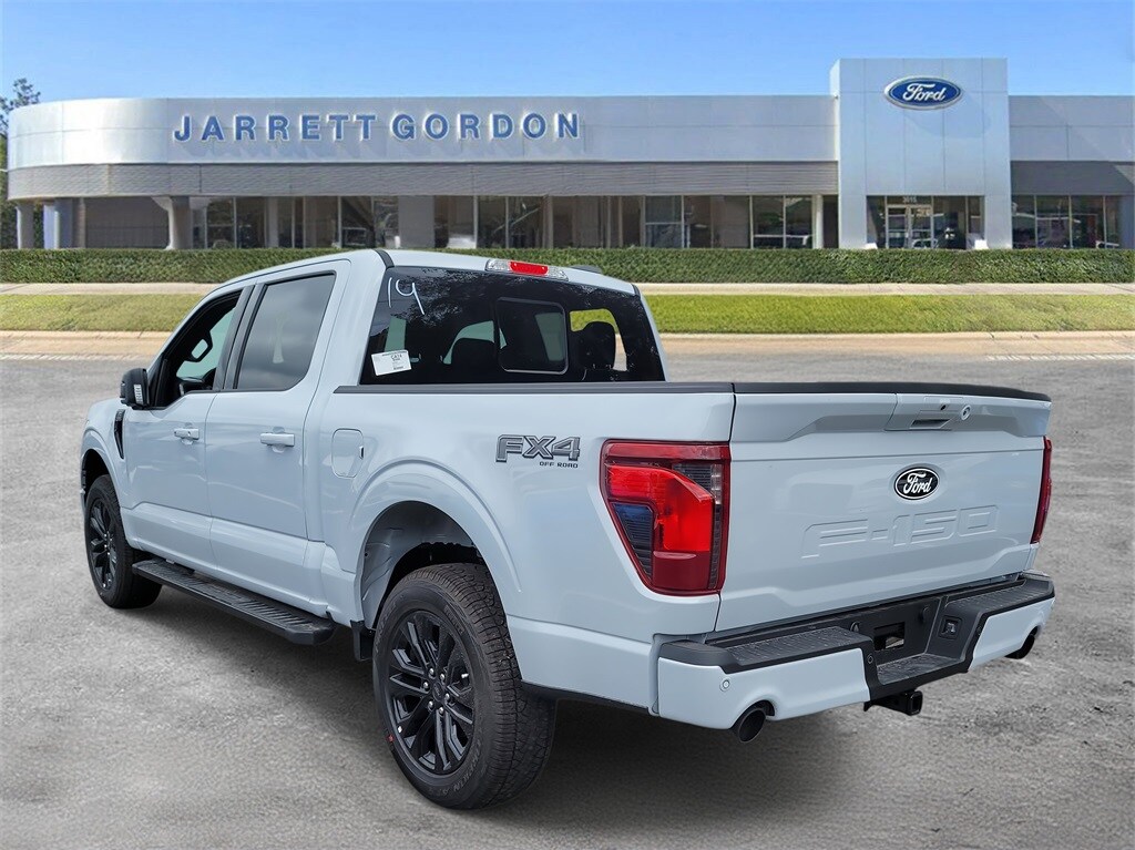 New 2025 Ford F-150 XLT Truck SuperCrew Cab