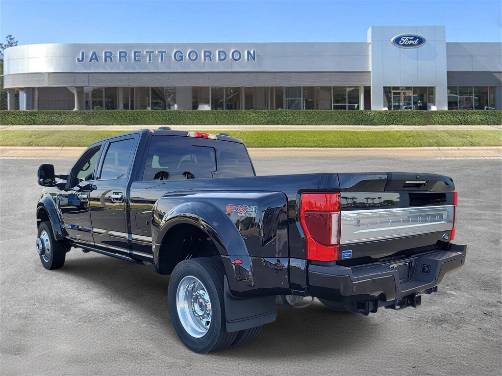 2022 Ford F-450 Platinum photo 2