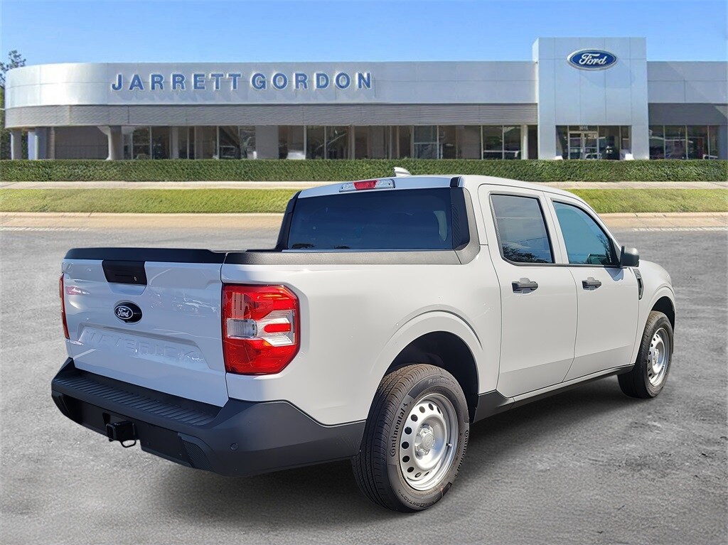 New 2025 Ford Maverick XL Truck SuperCrew