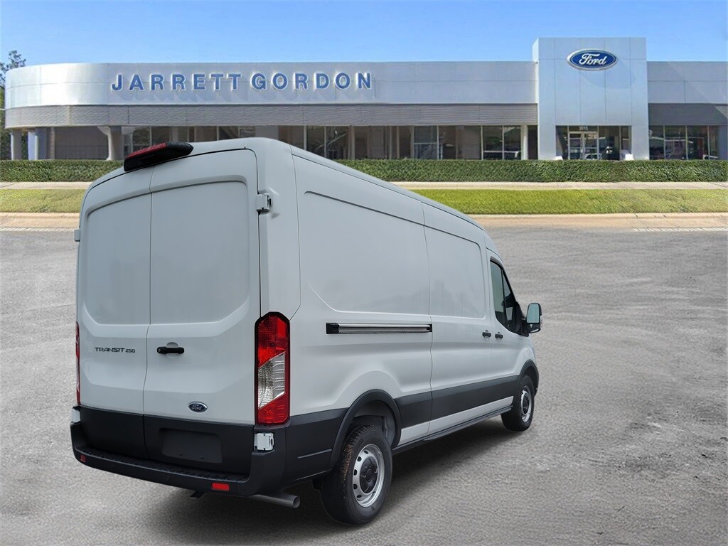 2025 Ford Transit Cargo Van photo 3