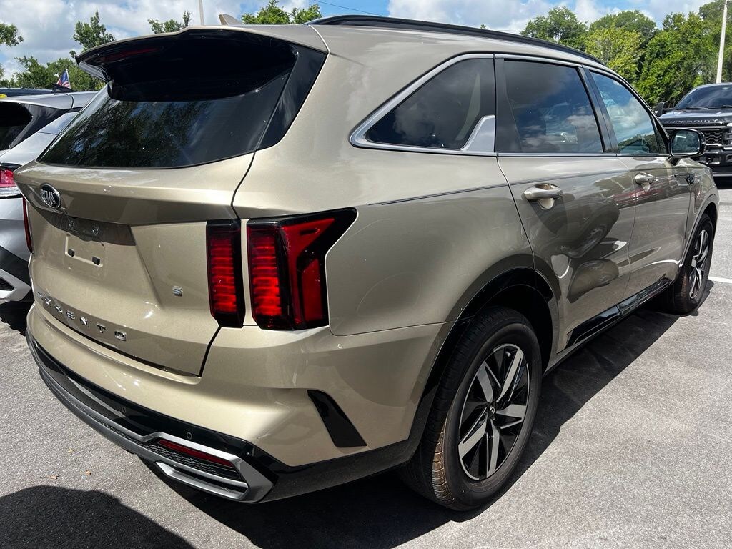 Used 2021 Kia Sorento S SUV