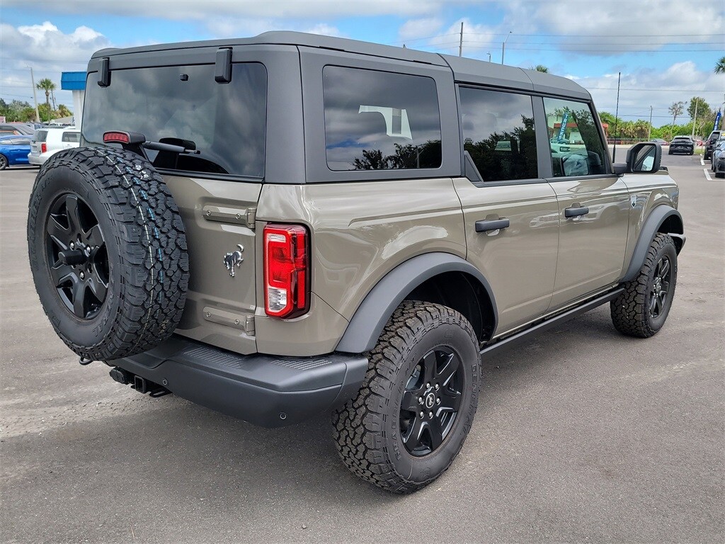 2025 Ford Bronco Big Bend photo 4