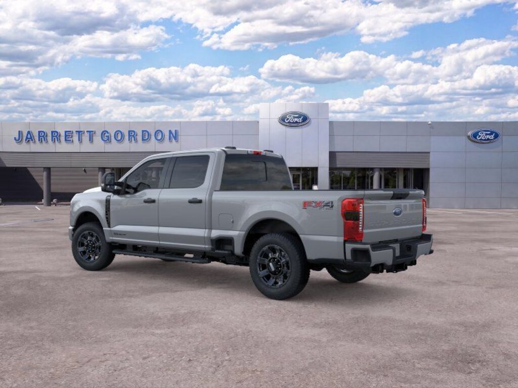 New 2026 Ford F-250 XL Truck Crew Cab