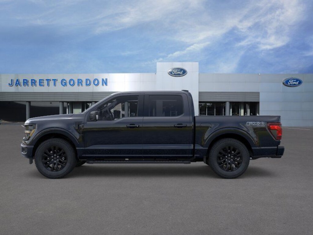 New 2026 Ford F-150 XLT Truck SuperCrew Cab