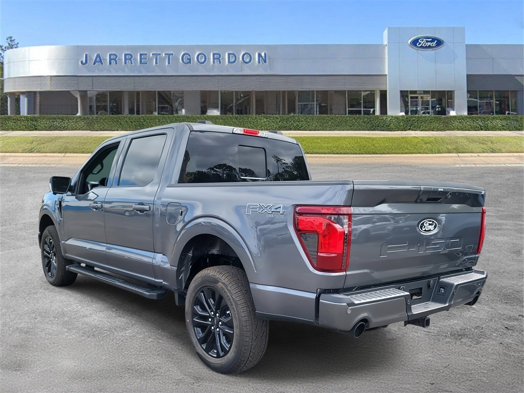New 2025 Ford F-150 XLT Truck SuperCrew Cab