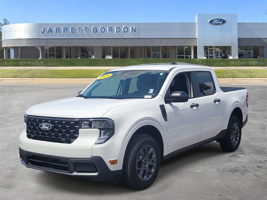 Certified 2025 Ford Maverick XLT Truck