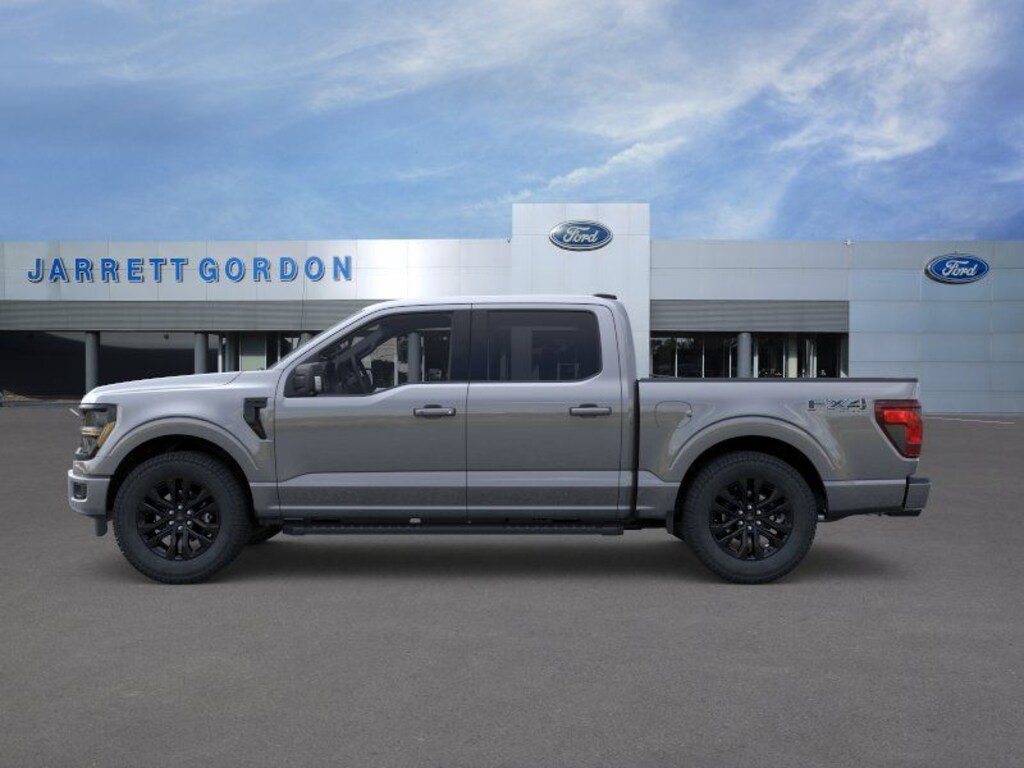 New 2026 Ford F-150 XLT Truck SuperCrew Cab