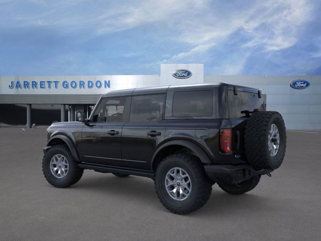 New 2025 Ford Bronco Badlands SUV