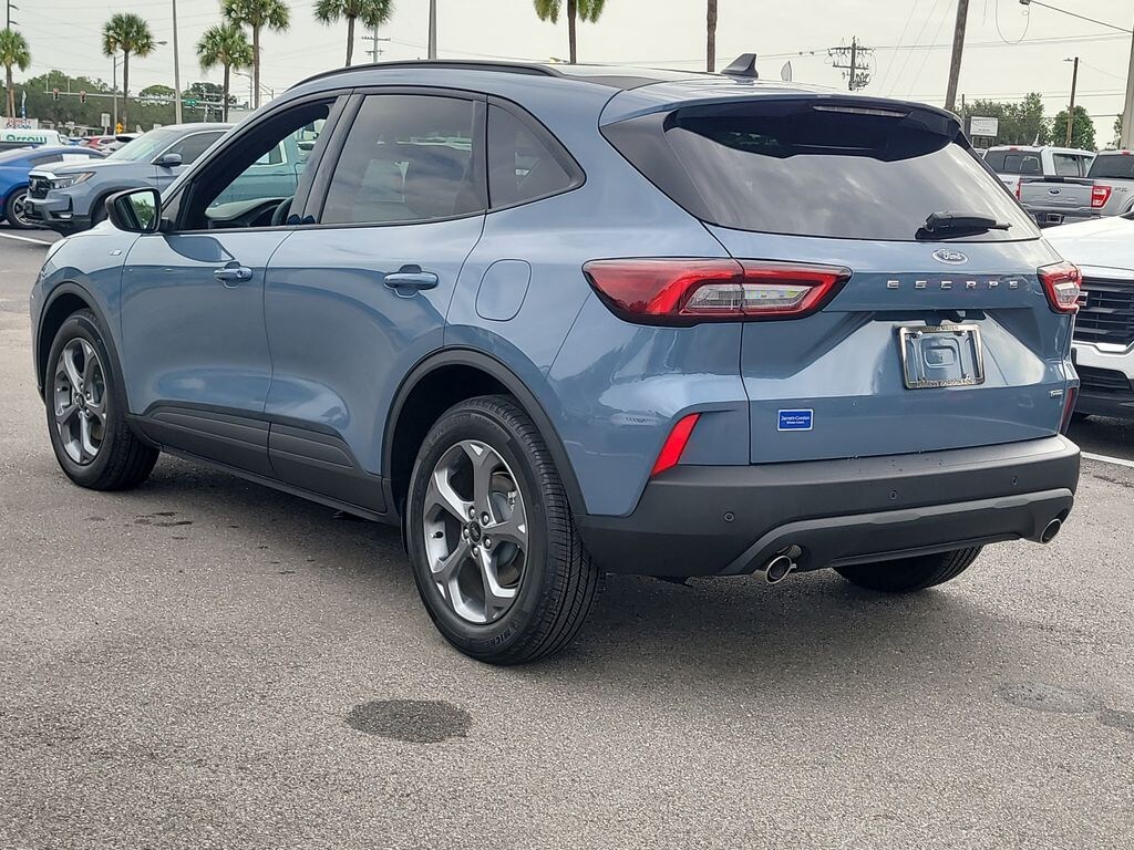 Certified 2025 Ford Escape Hybrid ST-Line SUV