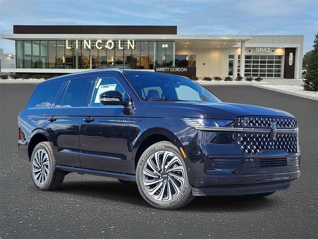 2025 Lincoln Navigator Black Label's photo