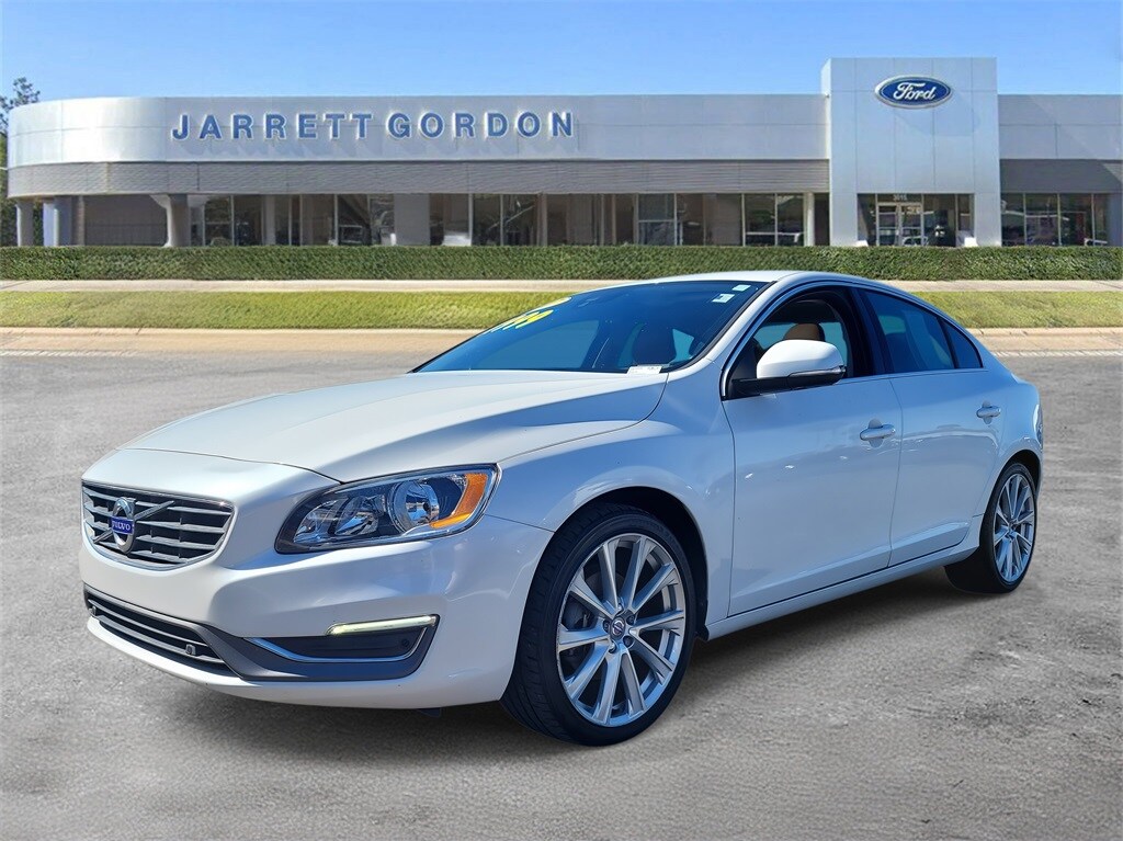 Used 2017 Volvo S60 Inscription T5 Sedan