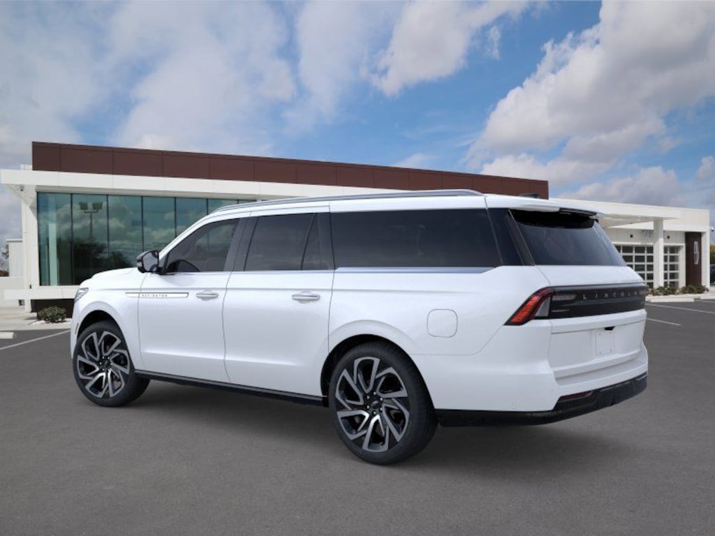 New 2026 Lincoln Navigator L Reserve Sport Utility