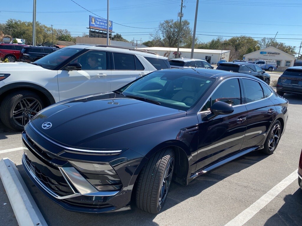 Used 2024 Hyundai Sonata SEL Sedan