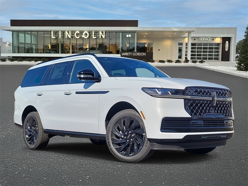 2025 Lincoln Navigator Reserve's photo