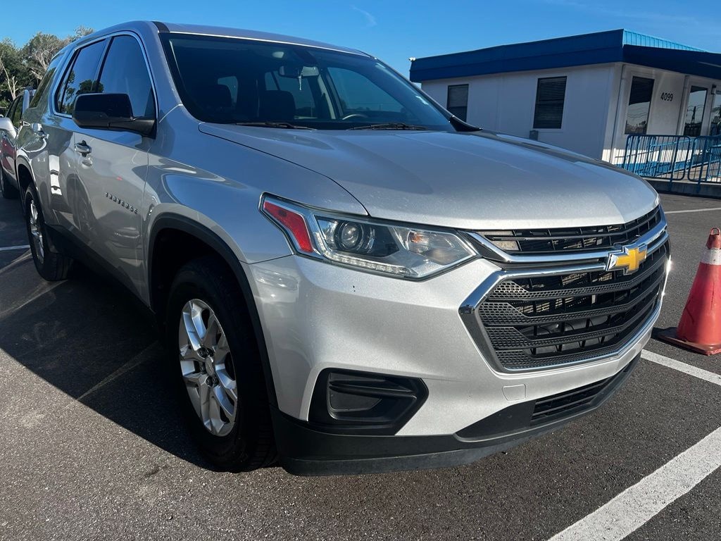 Used 2021 Chevrolet Traverse LS SUV