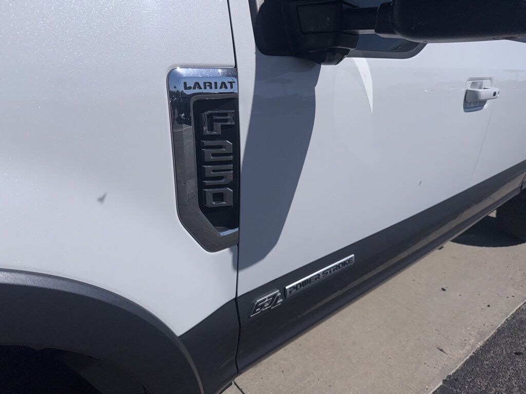 Used 2022 Ford F-250 Lariat Truck