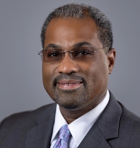 Staff member Otis Davis from c014fbd2bb55