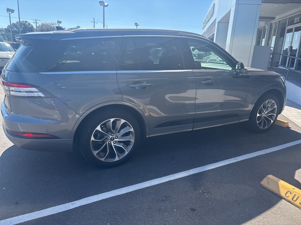 Used 2022 Lincoln Aviator Plug-In Hybrid Grand Touring SUV
