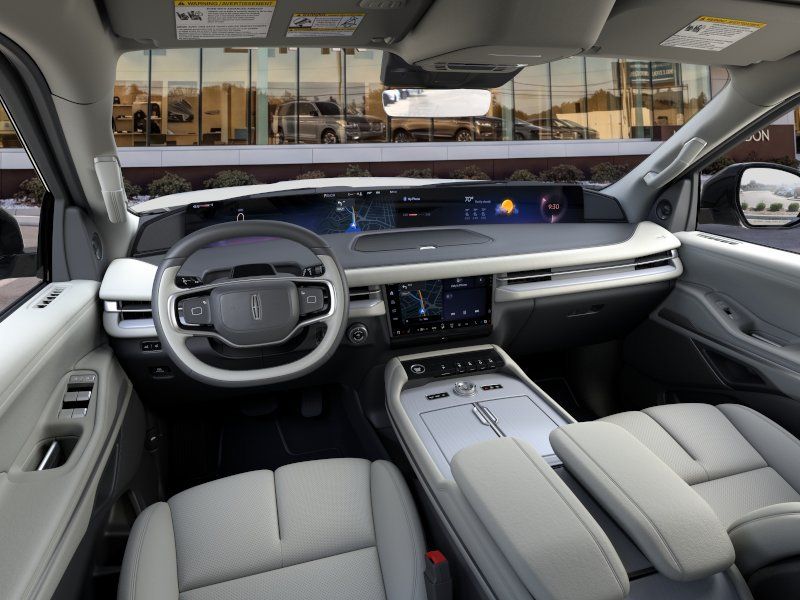2026 Lincoln Navigator Premiere - Photo 9