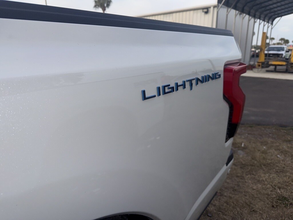 Used 2023 Ford F-150 Lightning Platinum Truck
