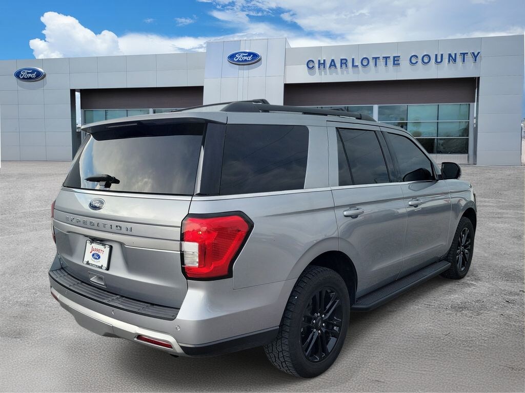 Used 2024 Ford Expedition XLT SUV