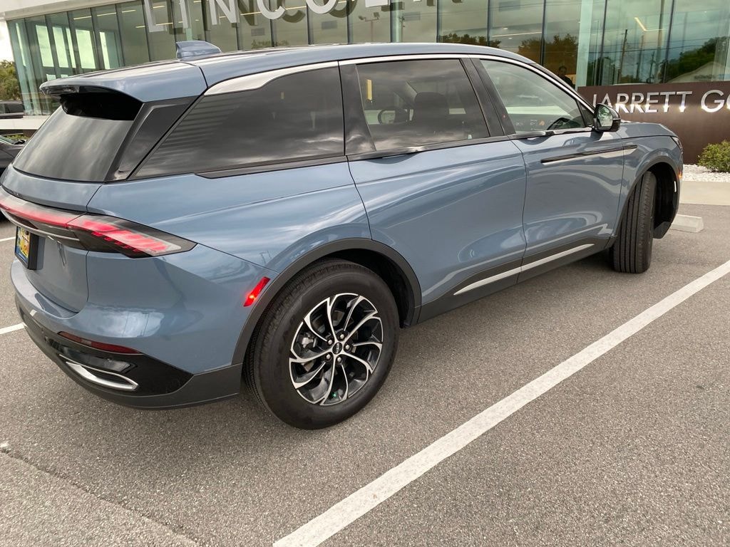 Used 2025 Lincoln Nautilus Premiere SUV