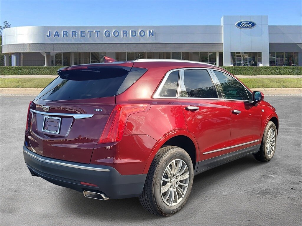 Used 2017 Cadillac XT5 Luxury SUV