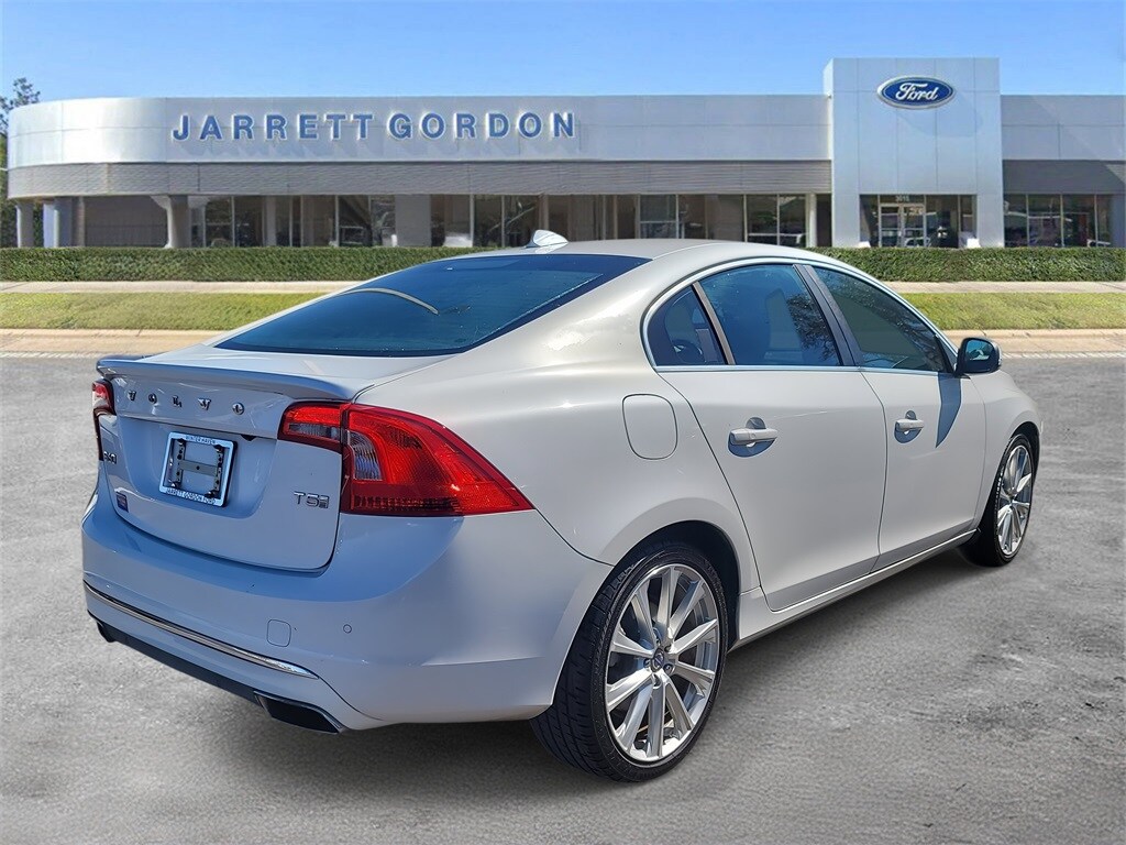 Used 2017 Volvo S60 Inscription T5 Sedan