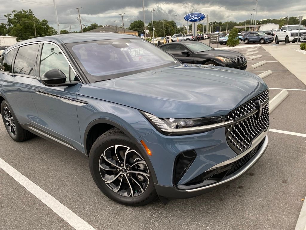 Used 2025 Lincoln Nautilus Premiere SUV