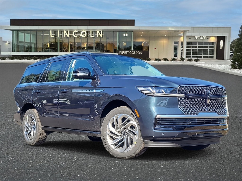 2025 Lincoln Navigator Reserve's photo