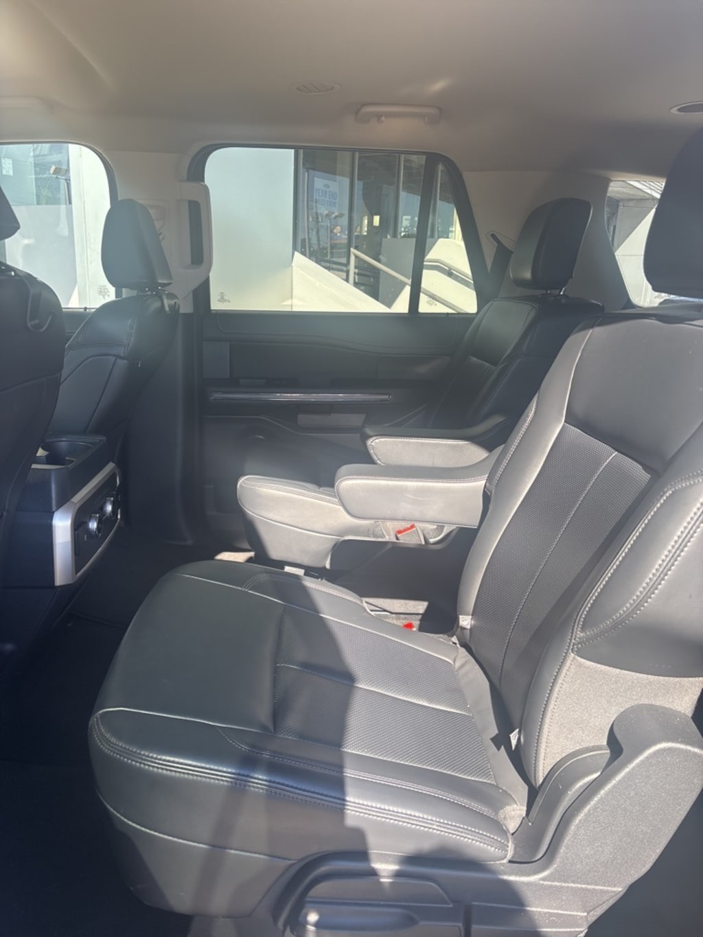 Used 2023 Ford Expedition XLT SUV