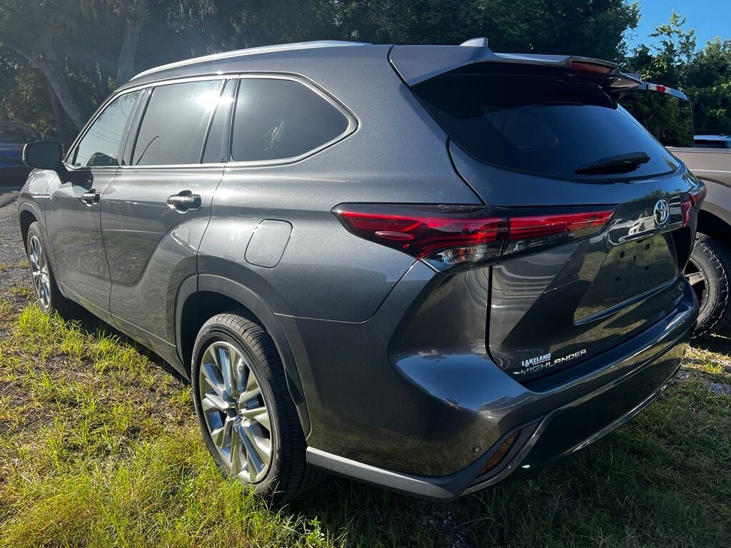 Certified 2023 Toyota Highlander Limited SUV
