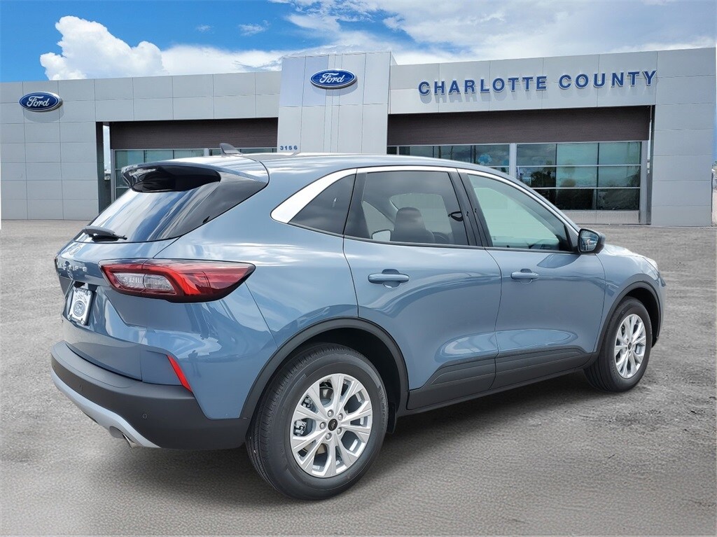 2024 Ford Escape Active photo 3