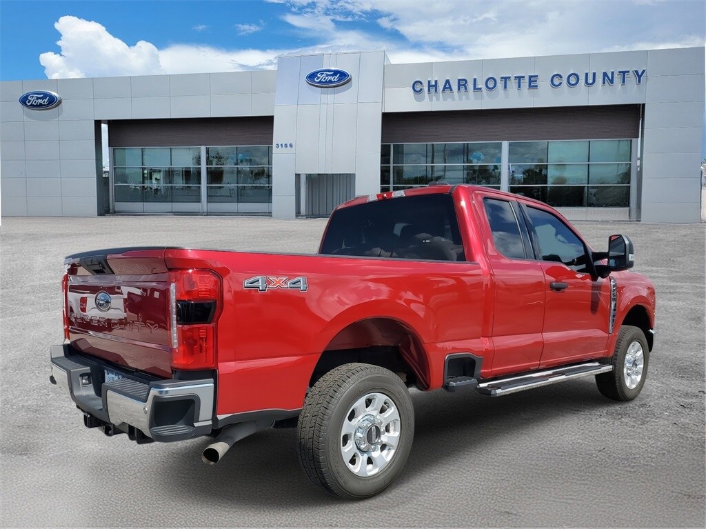 2023 Ford F-250 photo 4