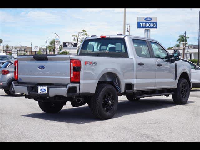 2024 Ford F-250 photo 3