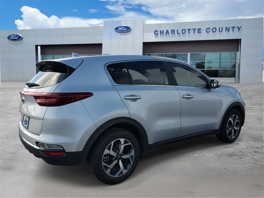 2022 Kia Sportage LX photo 4