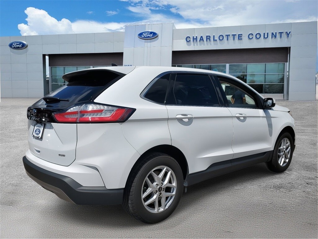 2023 Ford Edge photo 4