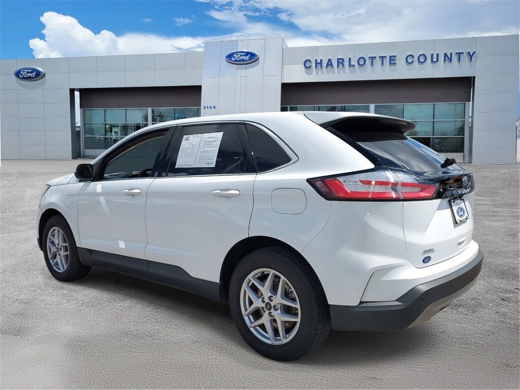 2023 Ford Edge photo 3